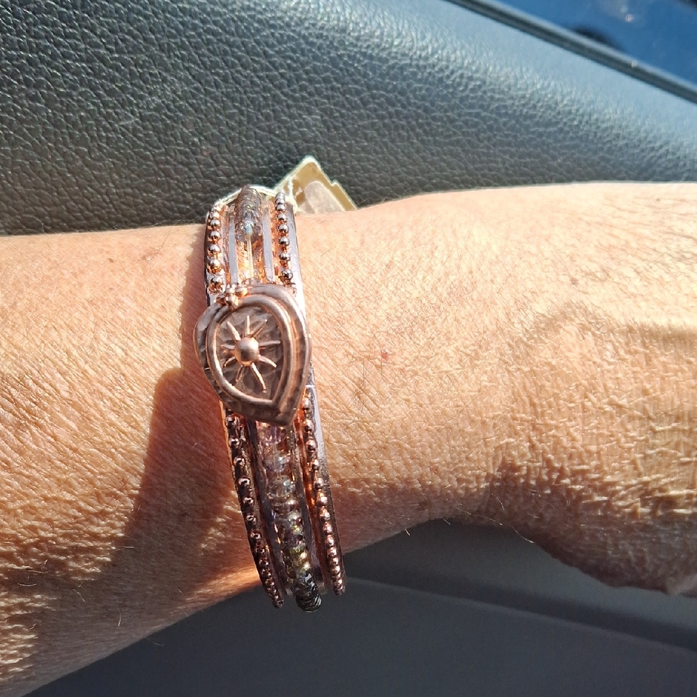 Elegant Copper Heart Bracelet